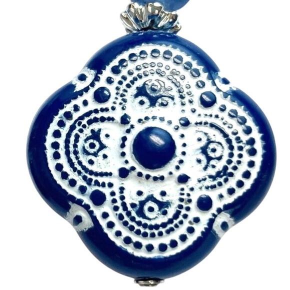 Lot of 2 Folk Artisan Style Earrings Lightweight Blue White Long Dangle Big Bead - Picture 11 of 11